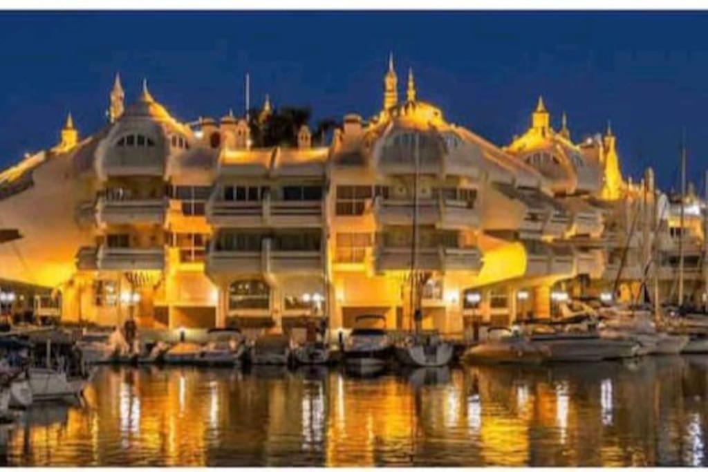 Apartamento Edificio Minerva, Benalmadena Costa, Bonanza Sq. Exterior foto