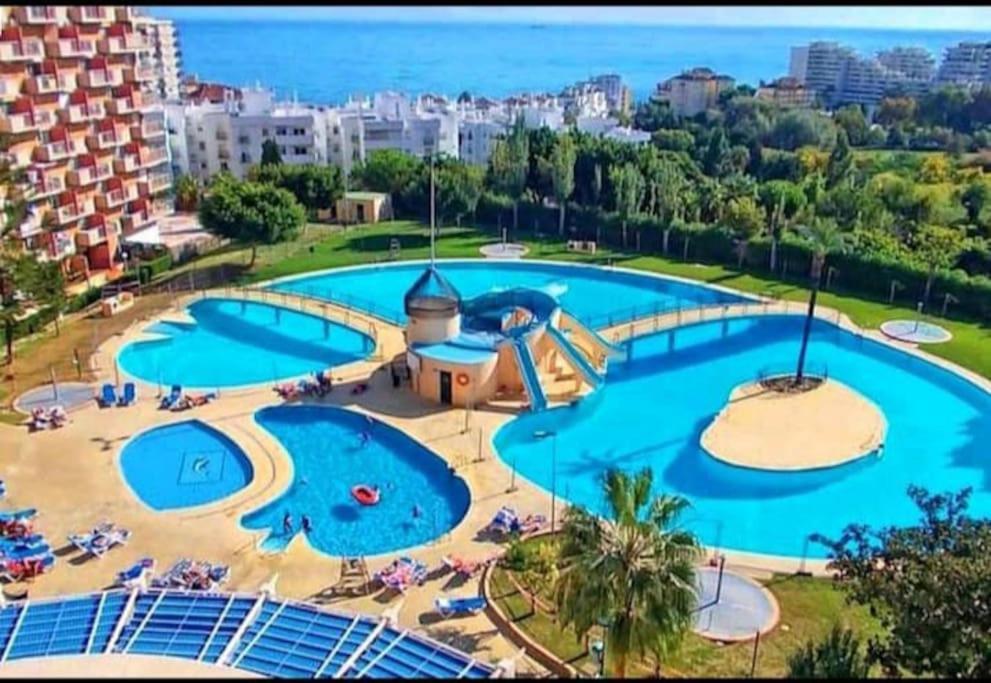 Apartamento Edificio Minerva, Benalmadena Costa, Bonanza Sq. Exterior foto
